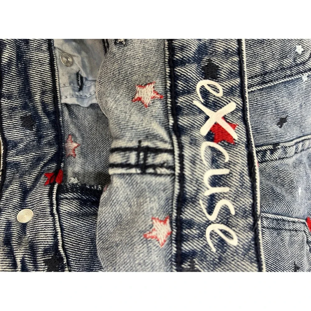 eXcuse Star Embroidered Distressed Denim Shorts Women 7/28W Blue Patriotic‎ Good